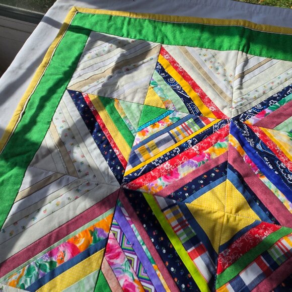 Handmade String Star Wall Quilt Small - Picture 7 of 10